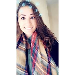 Meet your Posher, Caitlin